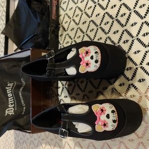 Demonia platform cat sugar skull